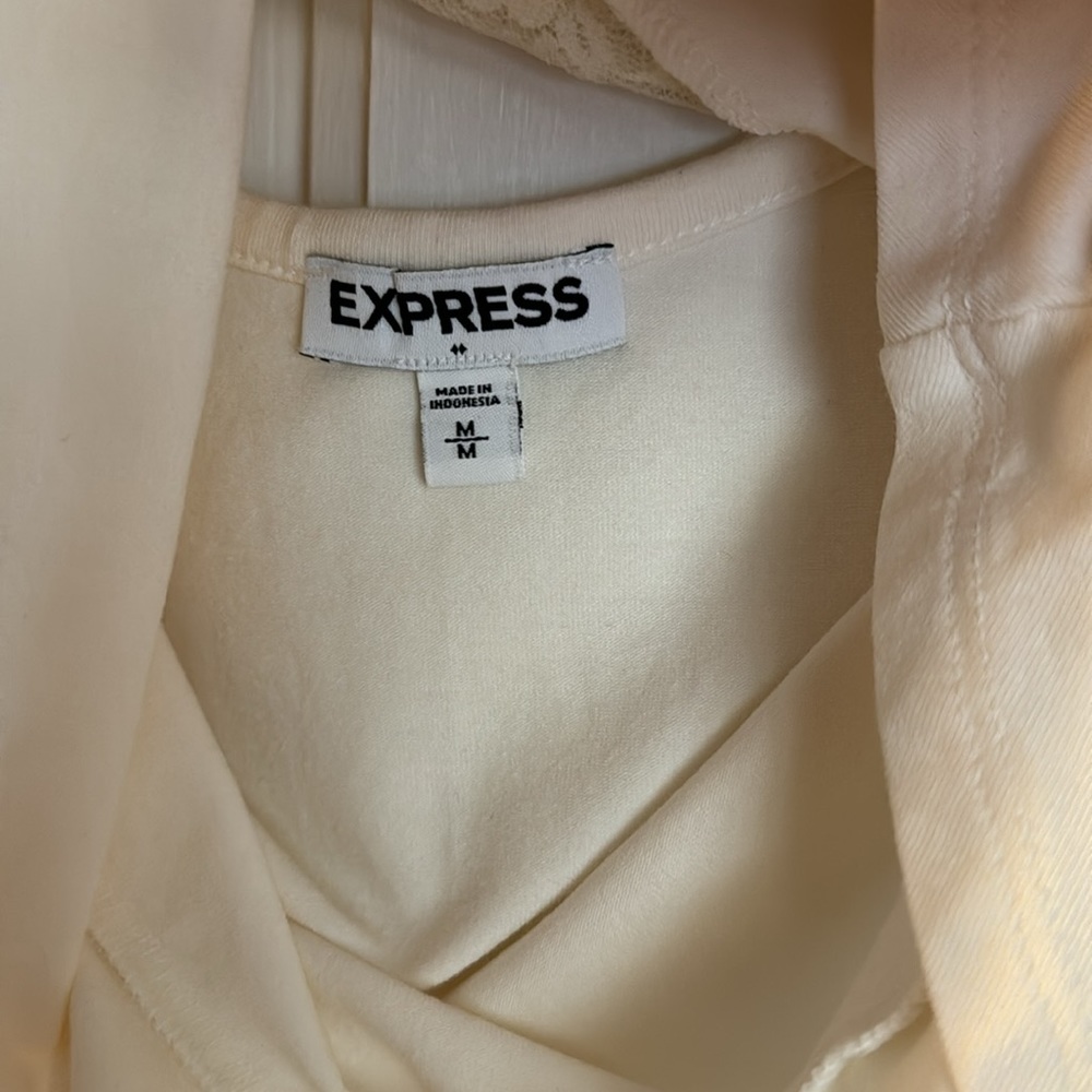 Express Top - Picture 4 of 5
